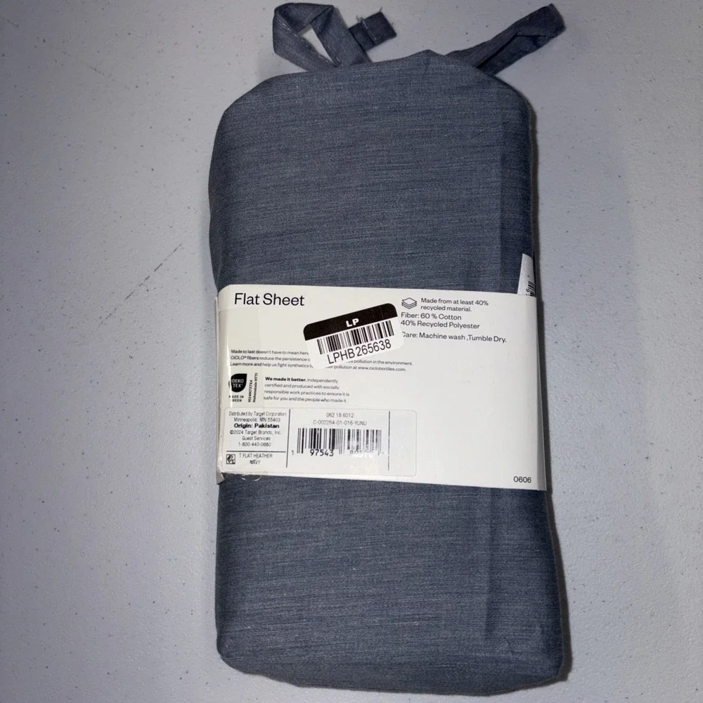 Room Essentials Easy Care Cotton Blend Sateen Flat Sheet Twin (XL) NWT
